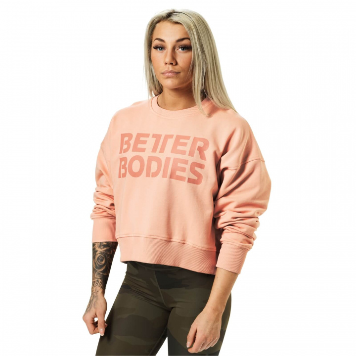Kolla in Chelsea Sweater, peach beige, Better Bodies hos SportGymButiken.se